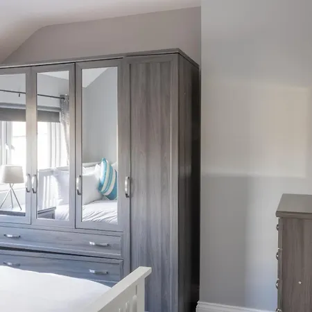 Guestready - Charming House In Drimnagh Dublin