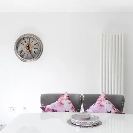 Guestready - Charming House In Drimnagh Dublin