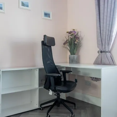 Pensionat Guestready - Charming House In Drimnagh