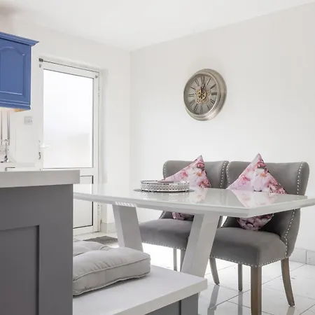 Guestready - Charming House In Drimnagh Dublin