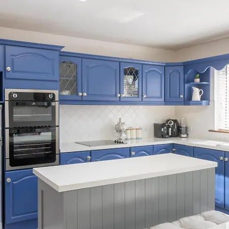 Gasthof Guestready - Charming House In Drimnagh 4*